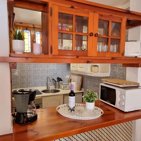 Apartament First Sealine Duplex No 6 Directly At The Sea And Beach, Heated Pool, Wifi, Terrace