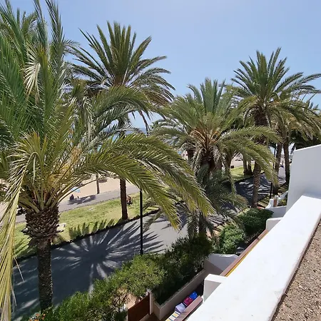 First Sealine Duplex No 6 Directly At The Sea And Beach, Heated Pool, Wifi, Terrace *