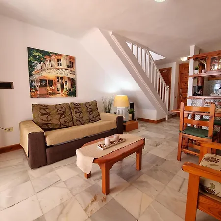 Apartament First Sealine Duplex No 6 Directly At The Sea And Beach, Heated Pool, Wifi, Terrace *
