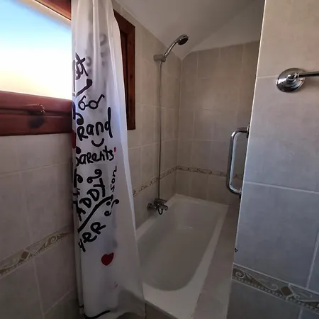 First Sealine Duplex No 6 Directly At The Sea And Beach, Heated Pool, Wifi, Terrace
