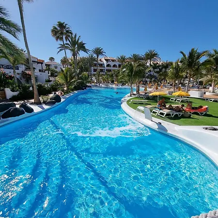 First Sealine Duplex No 6 Directly At The Sea And Beach, Heated Pool, Wifi, Terrace *
